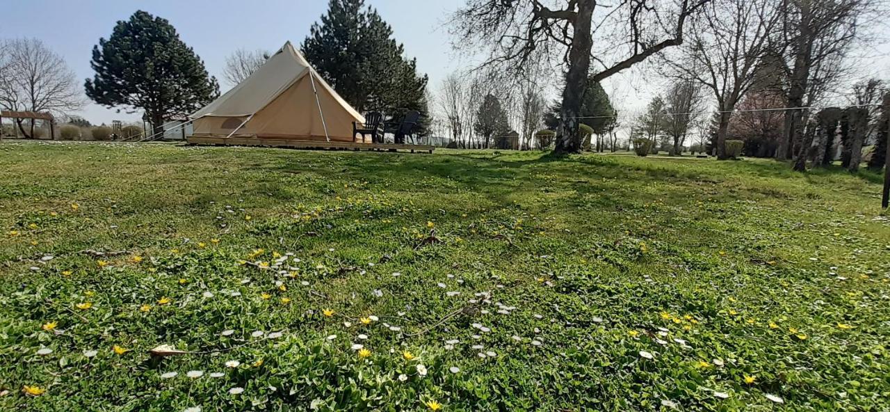 Tente Bell Au Camping Hautoreille Bannes  외부 사진