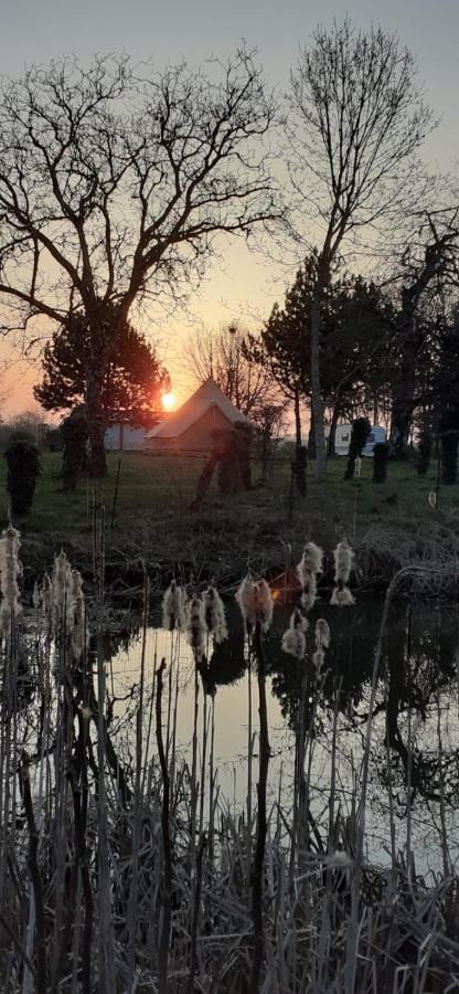 Tente Bell Au Camping Hautoreille Bannes  외부 사진